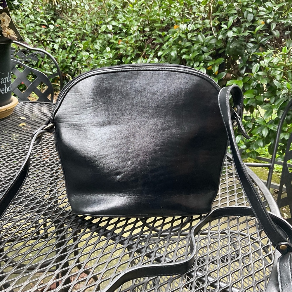 Nice Weaved Vegan Leather Adjustable Strap Crossbody/Shoulder Bag! - Picture 2 of 14